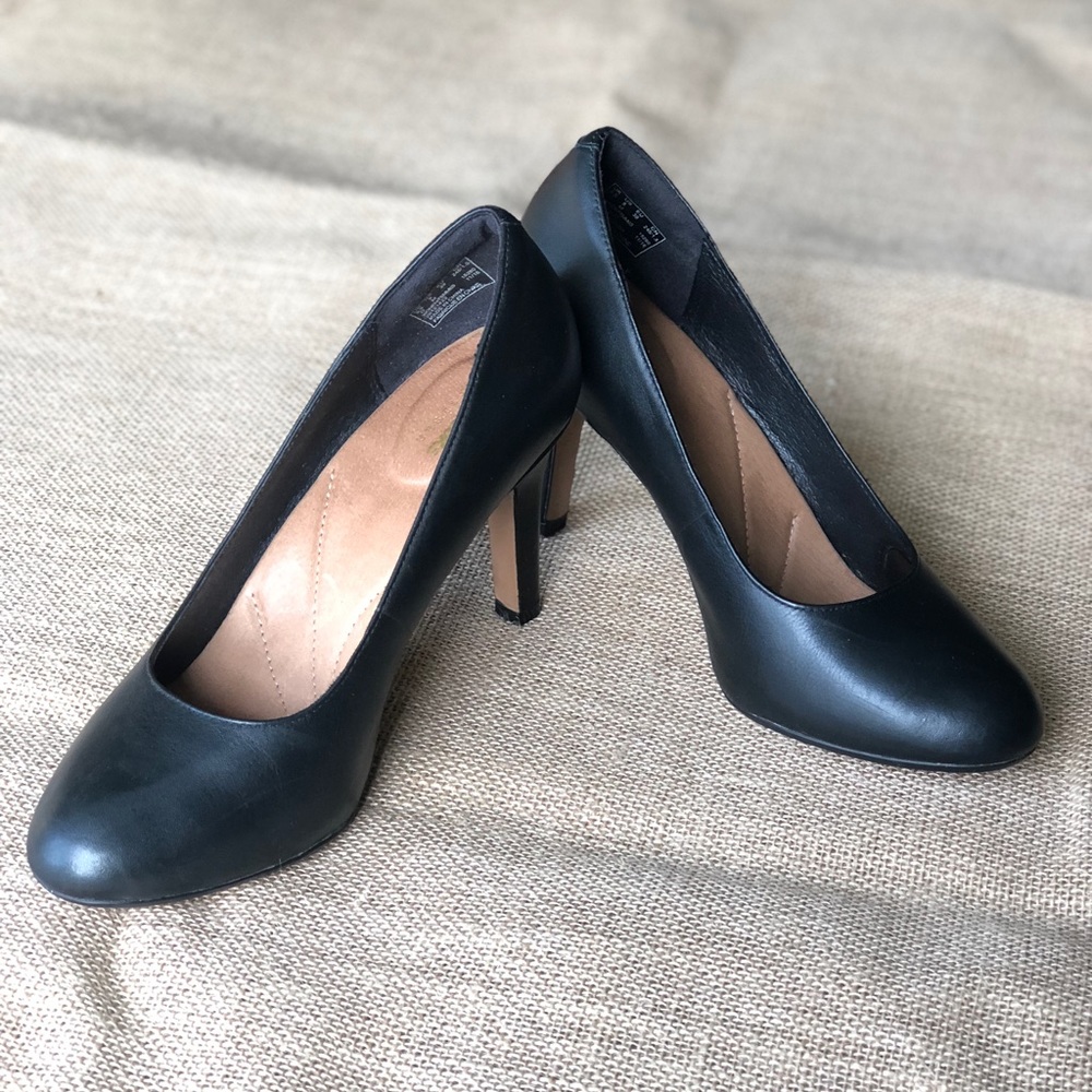 Clarks Heavenly Star Dress Pump 8